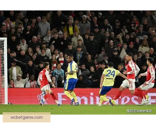 13天连丢两冠阿森纳球迷怒喷塔帅称队伍可悲羞耻